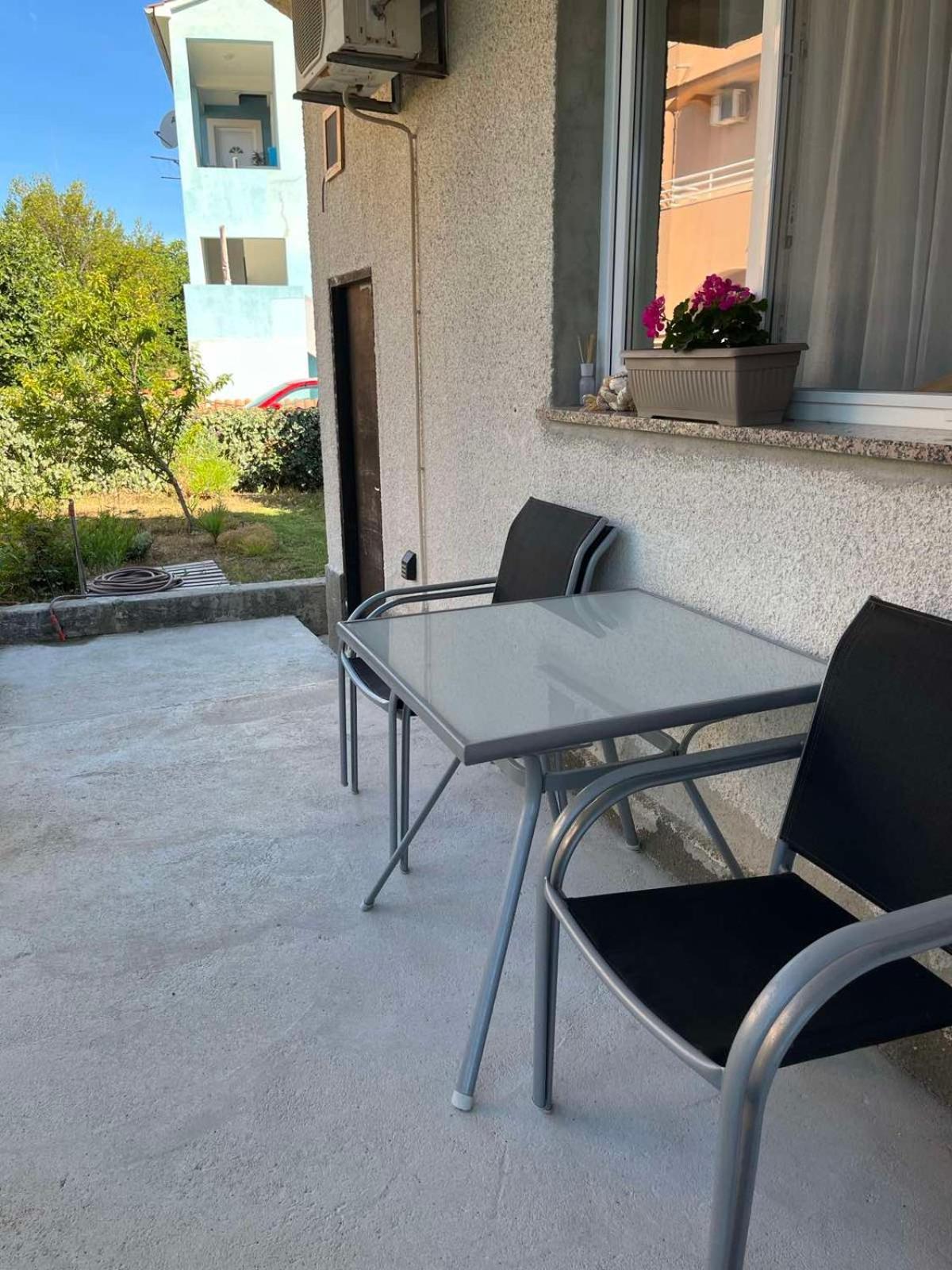 Apartment Patrik Betina  Εξωτερικό φωτογραφία