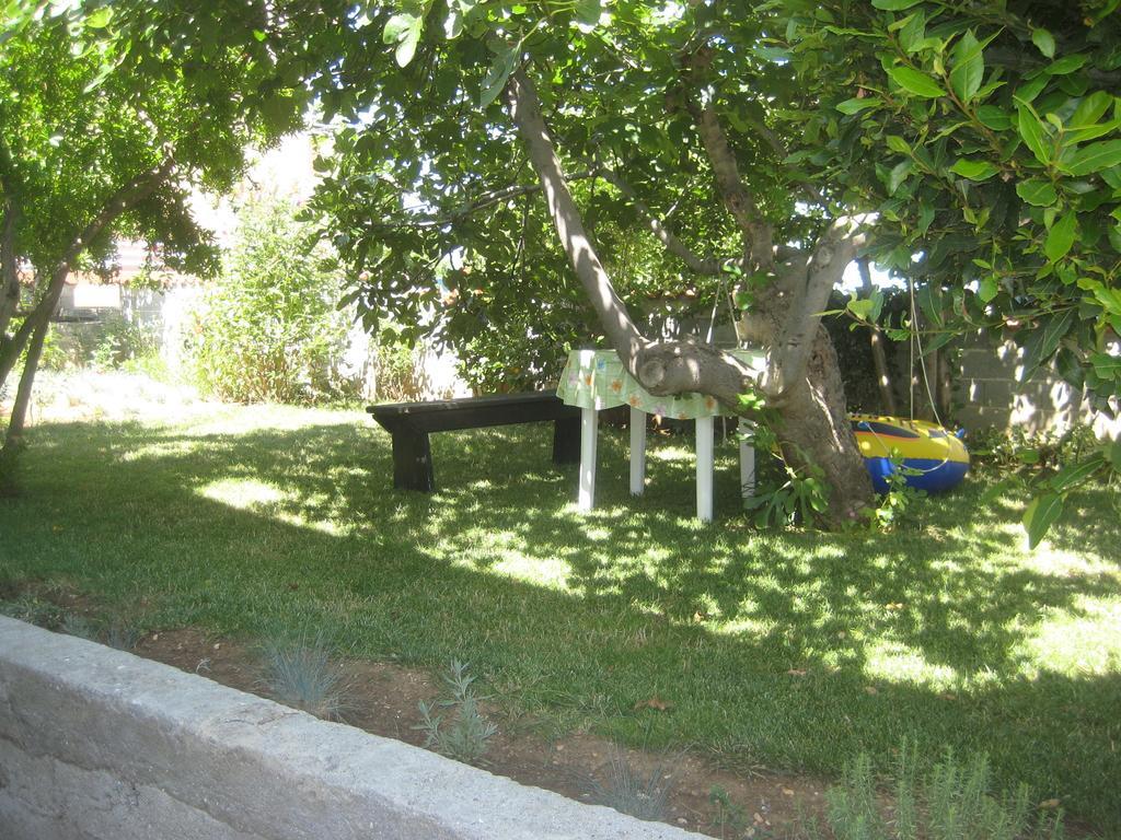 Apartment Patrik Betina  Εξωτερικό φωτογραφία